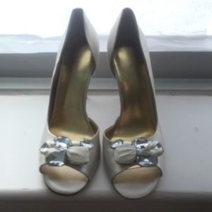 Nine West - White Satin - Wedding - Rhinestone ctr